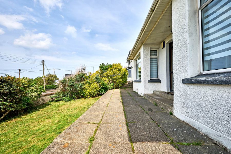 5 Winston Drive