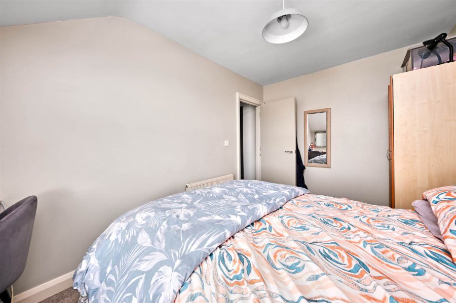 18 Montague Court