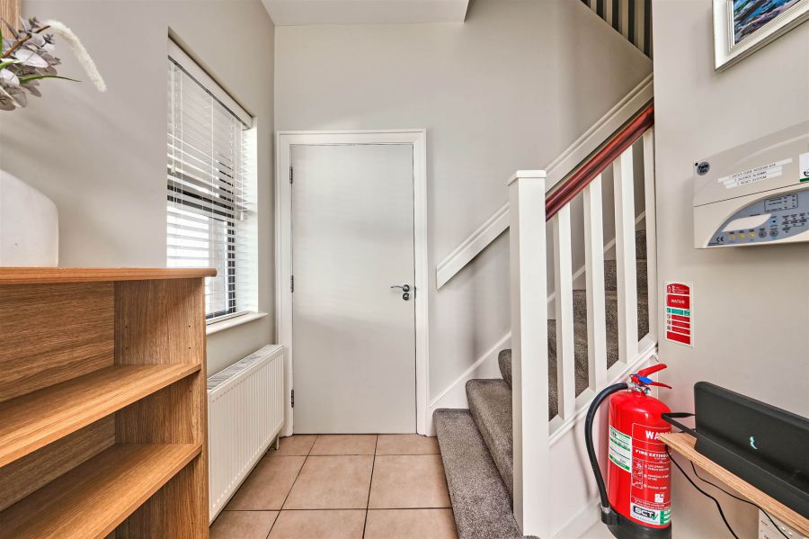18 Montague Court