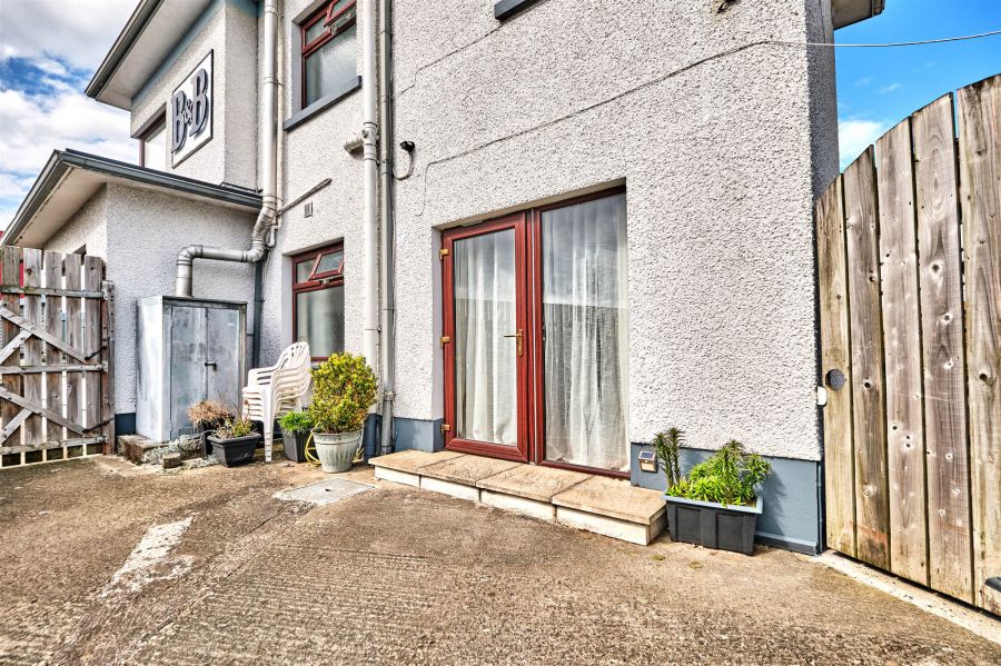 99 Coleraine Road