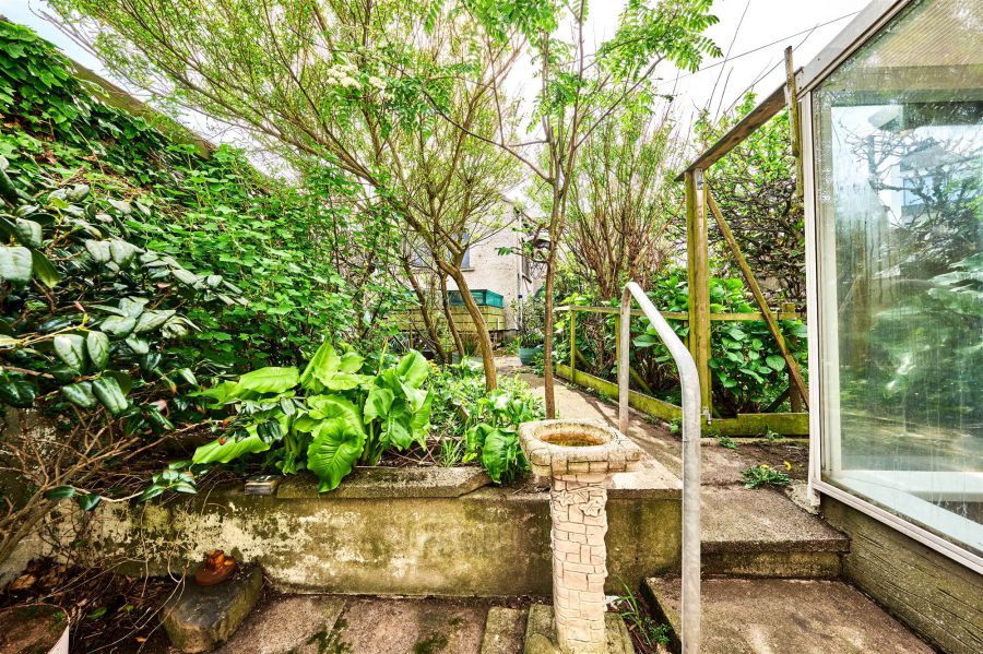 23 Lansdowne Crescent