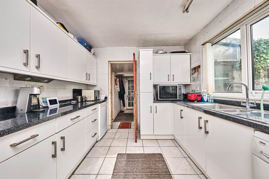 23 Lansdowne Crescent