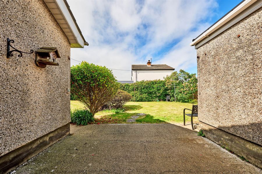 2 Carneybaun Drive