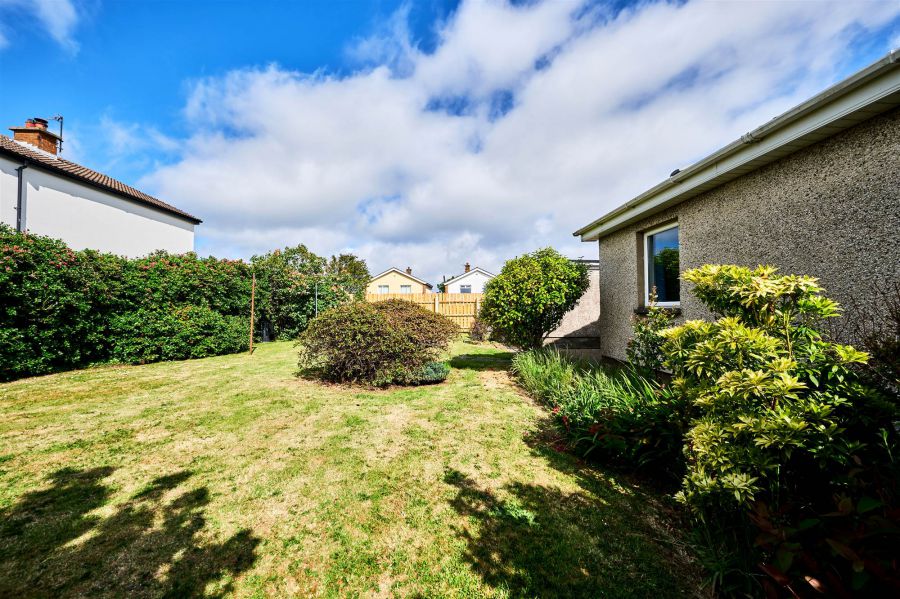 2 Carneybaun Drive