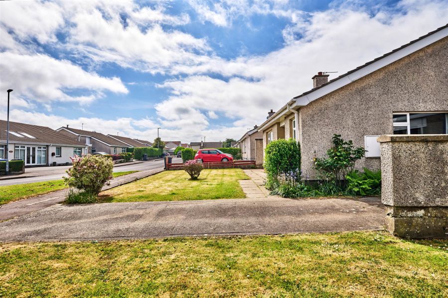 2 Carneybaun Drive