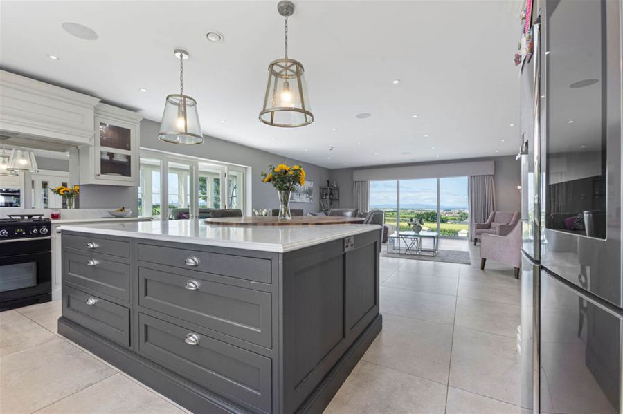 7 Ballymacrea Road