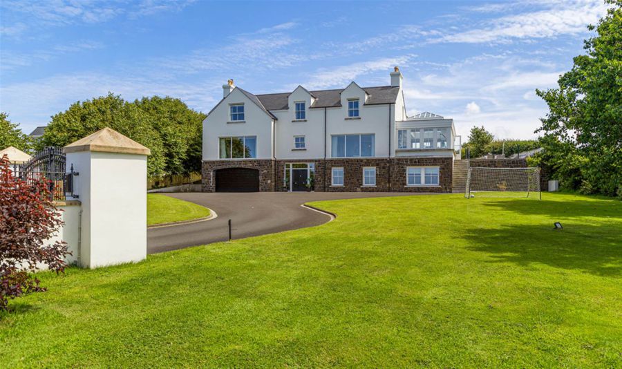 7 Ballymacrea Road