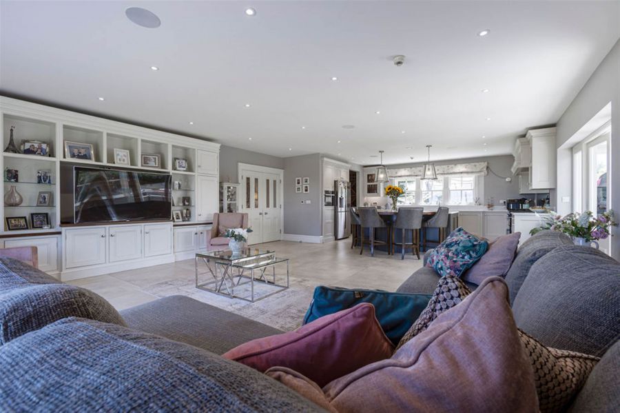 7 Ballymacrea Road
