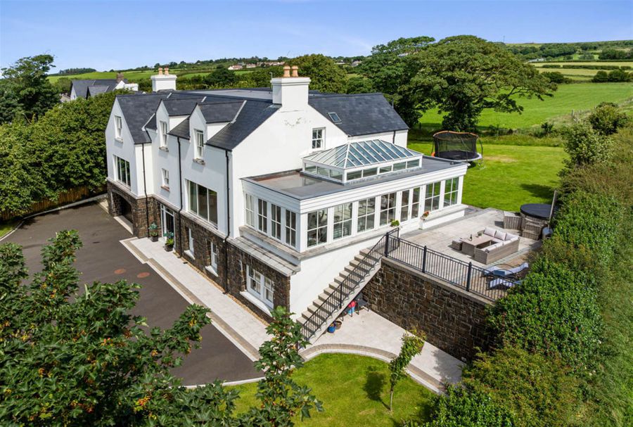 7 Ballymacrea Road