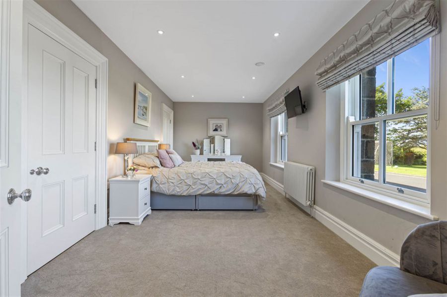 7 Ballymacrea Road