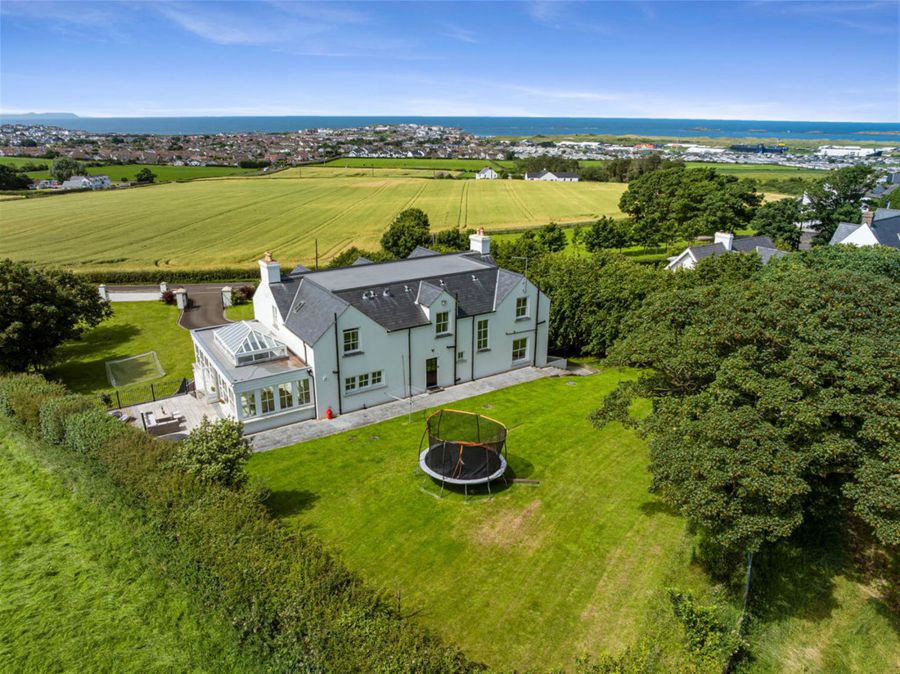 7 Ballymacrea Road