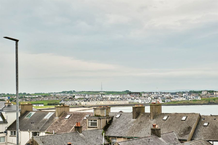 Apartment 4, Whiterocks
