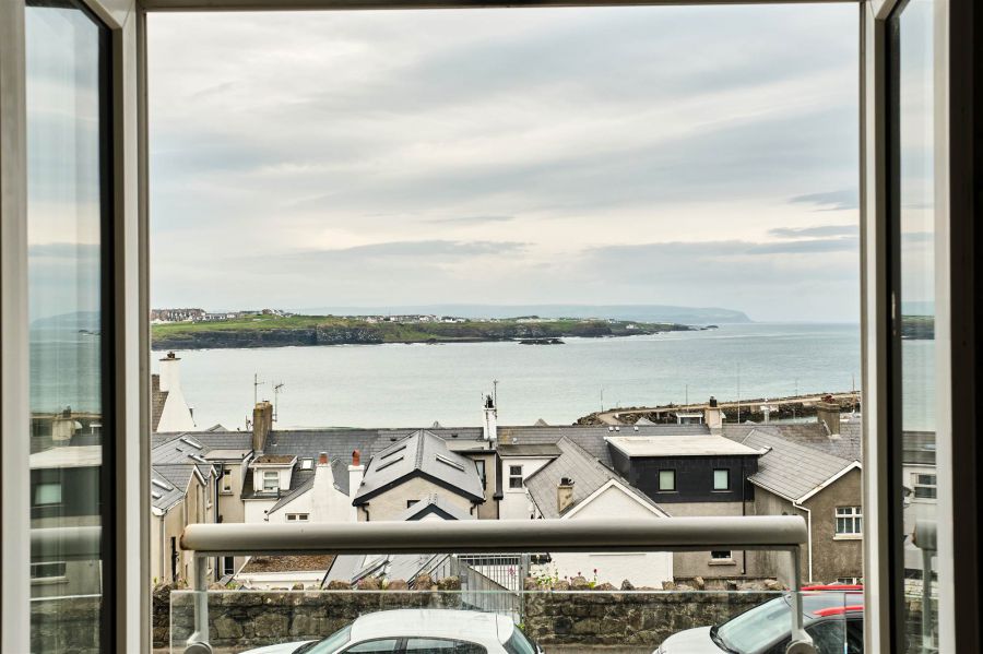 Apartment 4, Whiterocks