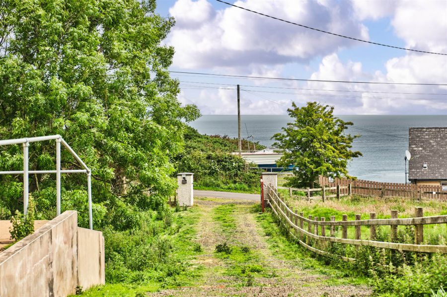 79 Torr Road Plus Field Adjacent To Left Of Property