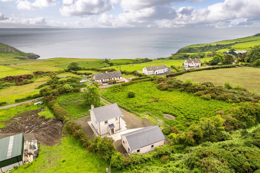 79 Torr Road Plus Field Adjacent To Left Of Property