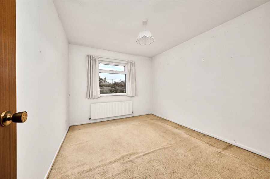 5 Bushfoot Park