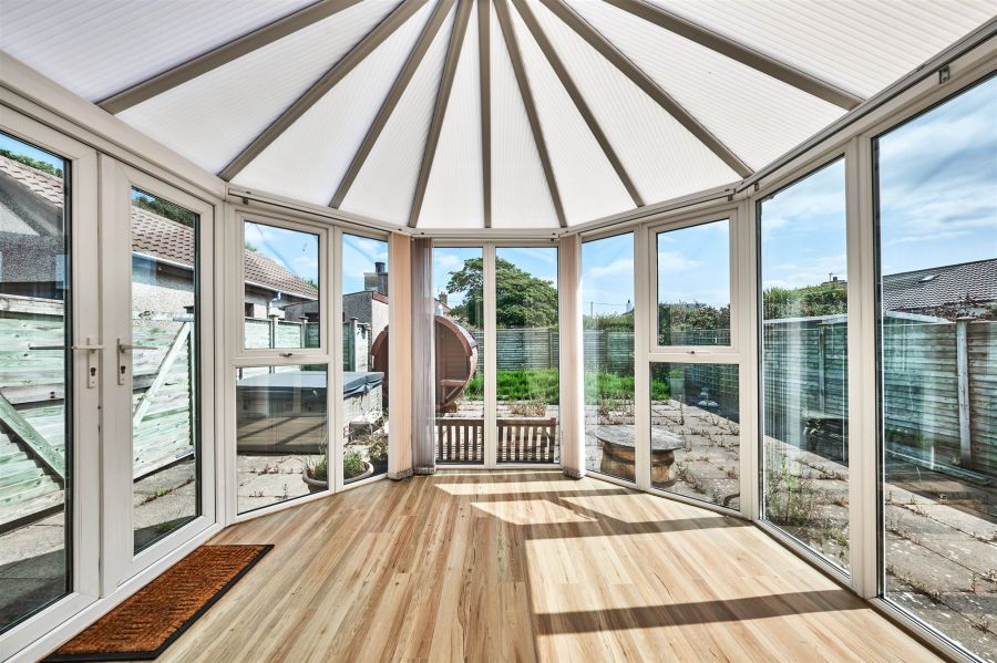 5 Bushfoot Park