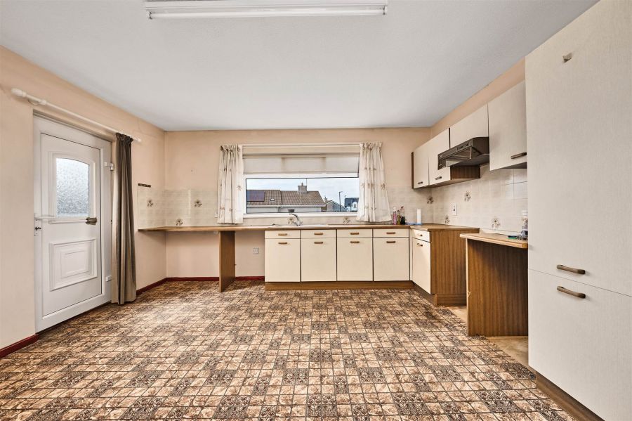 5 Bushfoot Park
