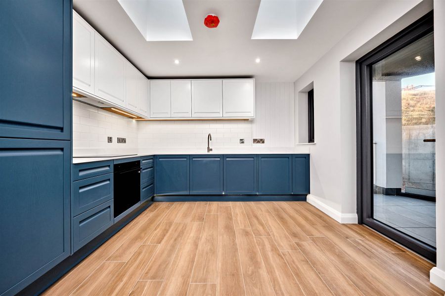 Apartment 3, 17 The Promenade
