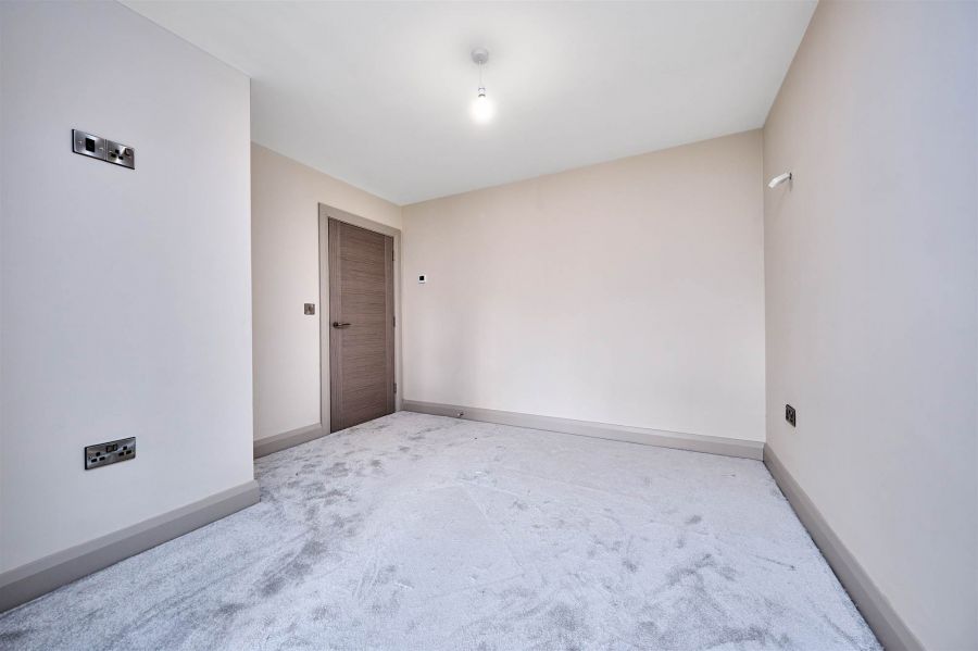 Apartment 6, 18 The Promenade Apartment 6, 18 The Promenade