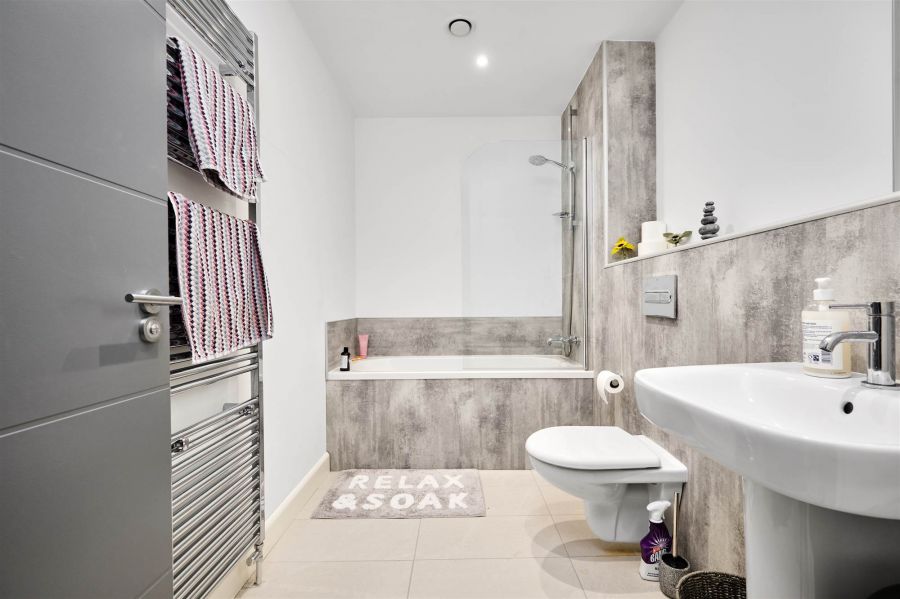 3 Dunluce View Apartments