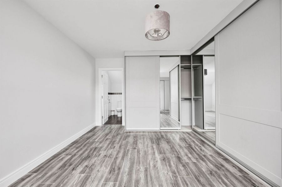 18 Ramoan Avenue