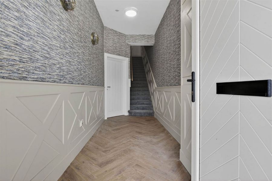 Blackrock Apartments 46B Dhu Varren