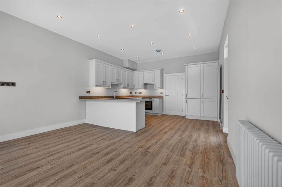 Blackrock Apartments 46B Dhu Varren