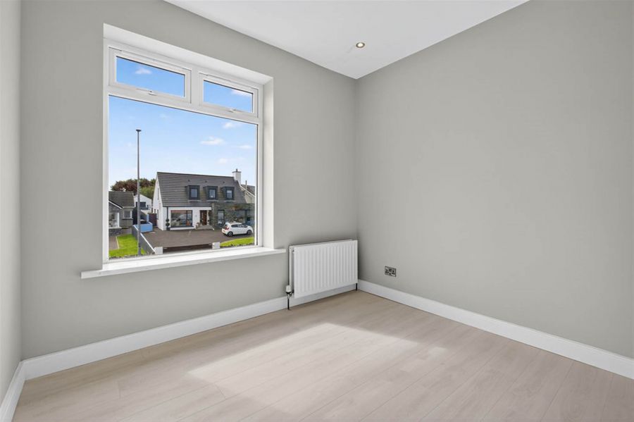 Blackrock Apartments 46D Dhu Varren