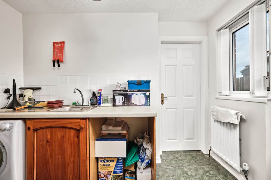 2 Aghermore Gardens