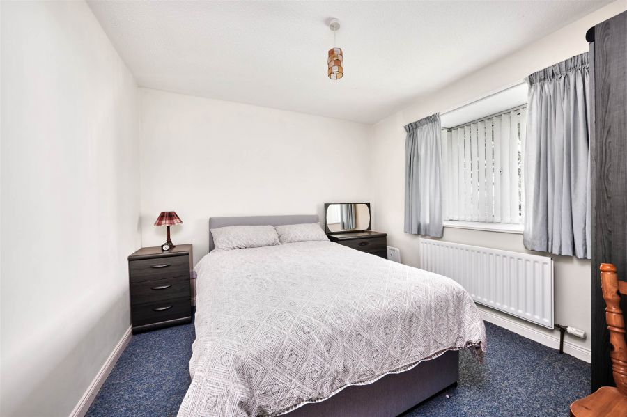 2 Aghermore Gardens