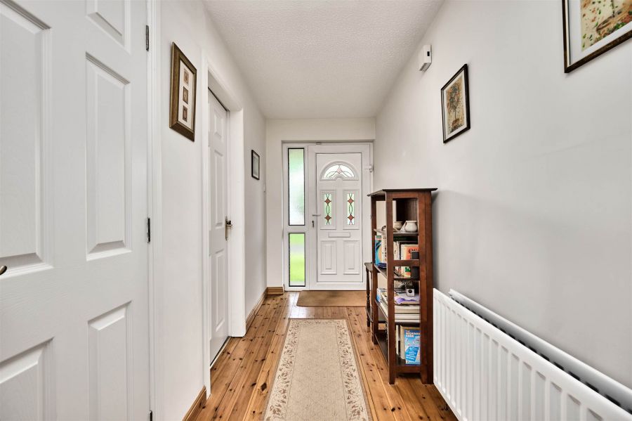 2 Aghermore Gardens