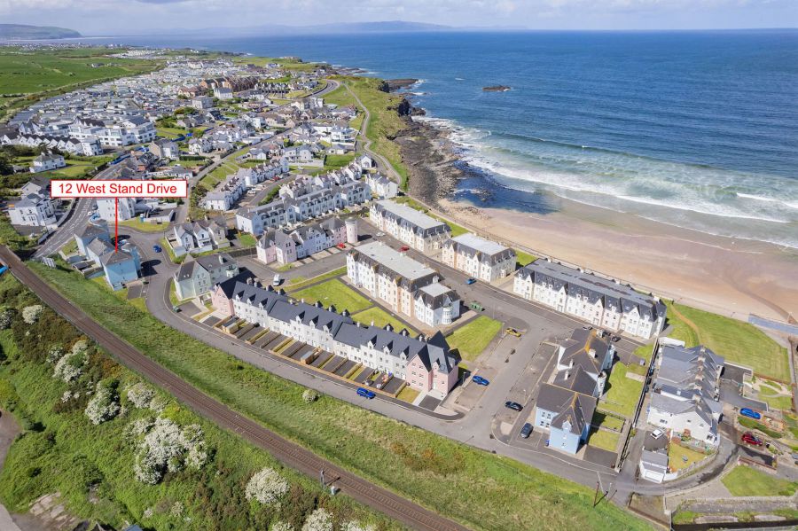 12 West Strand Drive, Portrush, BT56 8FR
