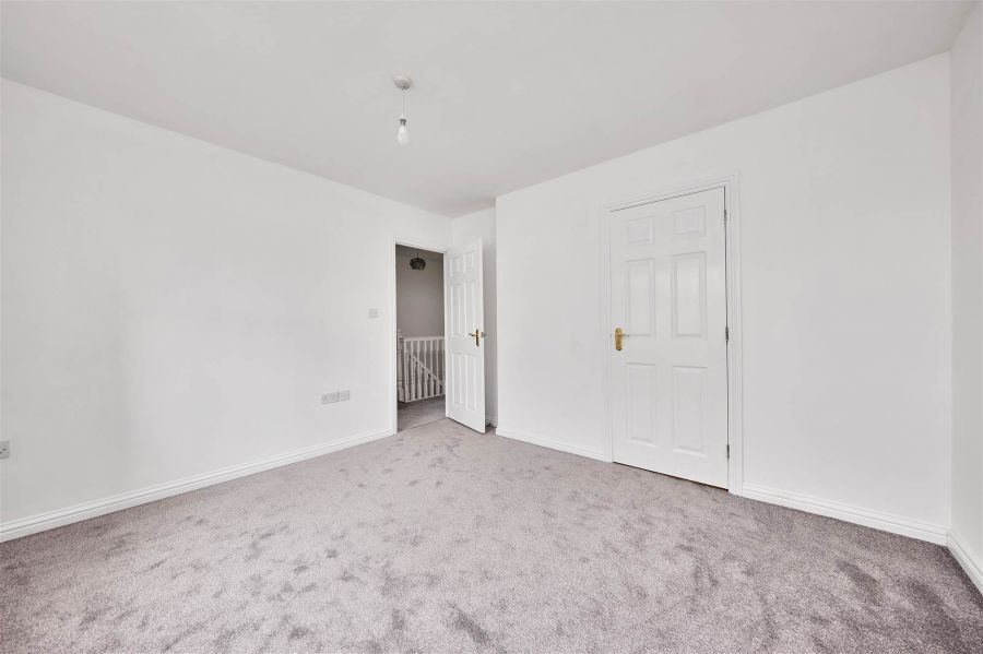 19 Hopefield Gardens