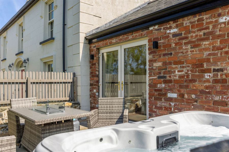 The Farmhouse 6 Corrstown Lane