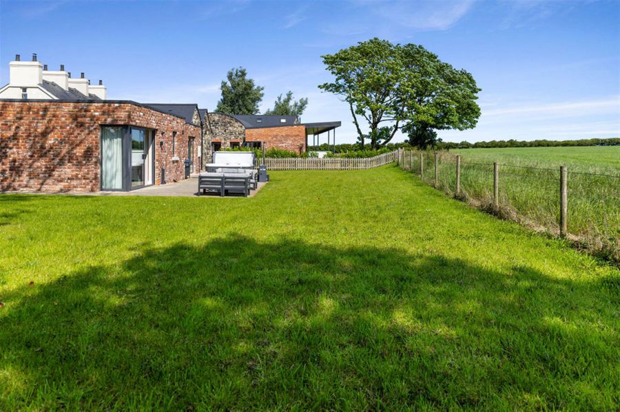 The Byre 5 Corrstown Lane