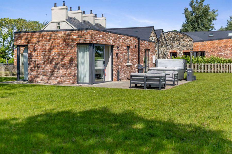 The Byre 5 Corrstown Lane