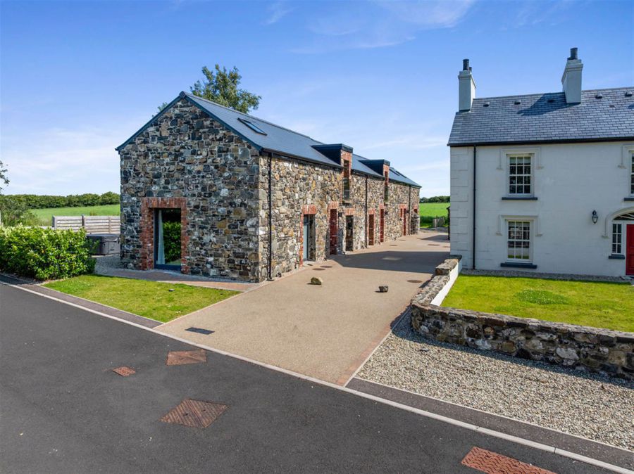 1 Corrstown Lane,portrush, BT56 8FX