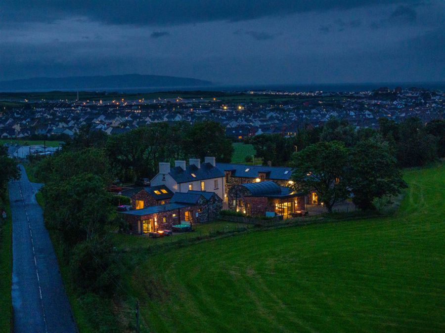 1 Corrstown Lane