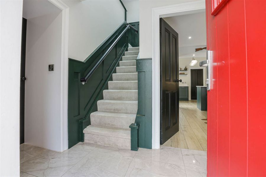 1 Corrstown Lane