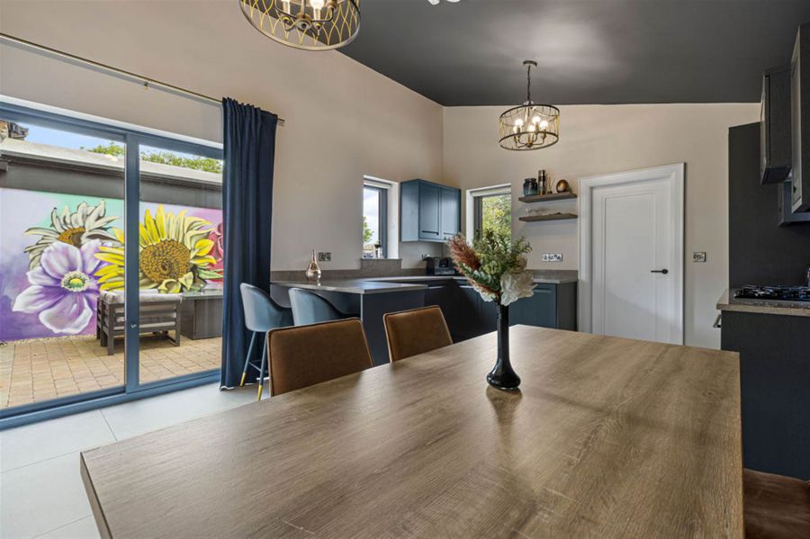 2 Corrstown Lane