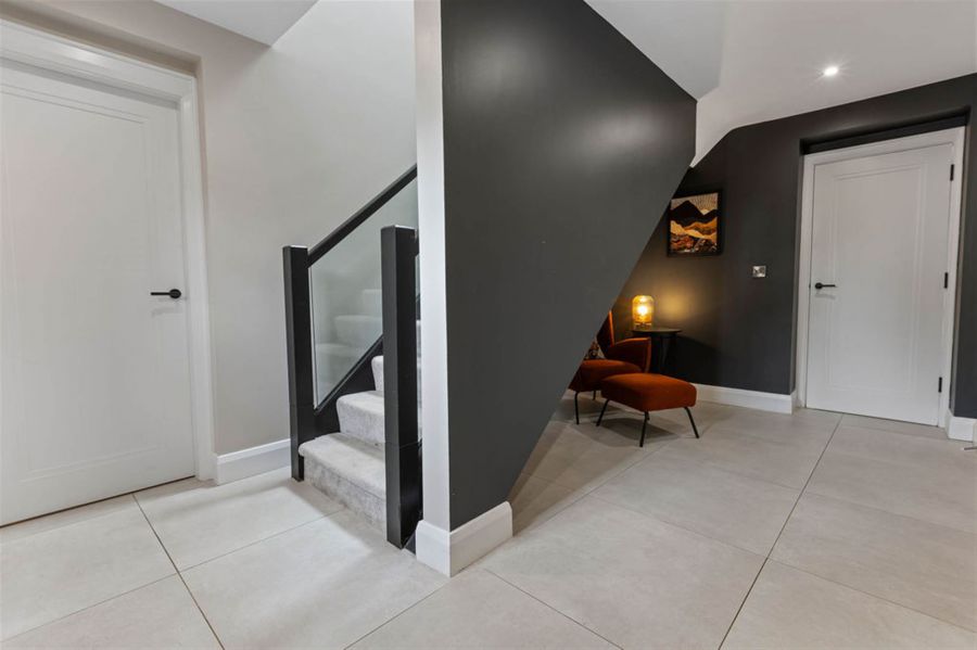 2 Corrstown Lane