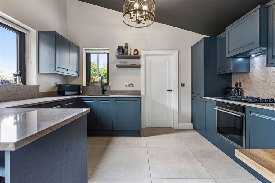 2 Corrstown Lane