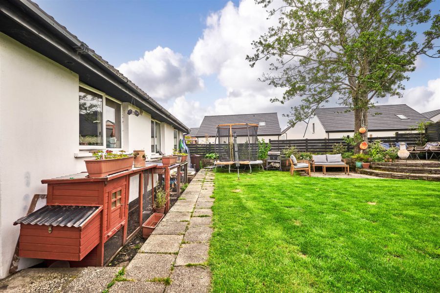 115 Avonbrook Gardens