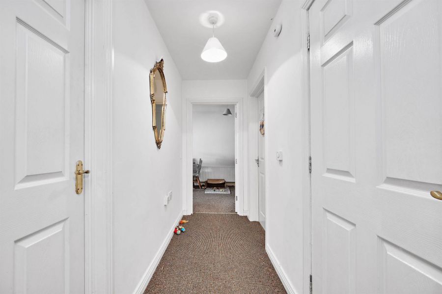 4 Circular Road Mews