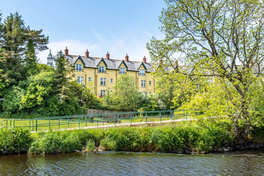 15 Ritchies Wood