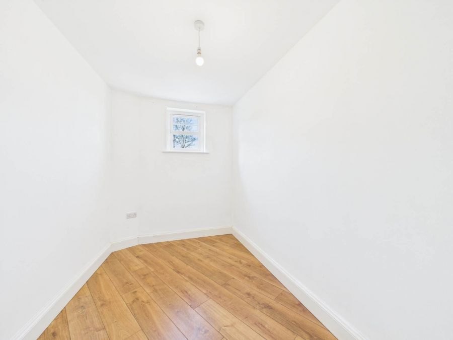 15 Ritchies Wood