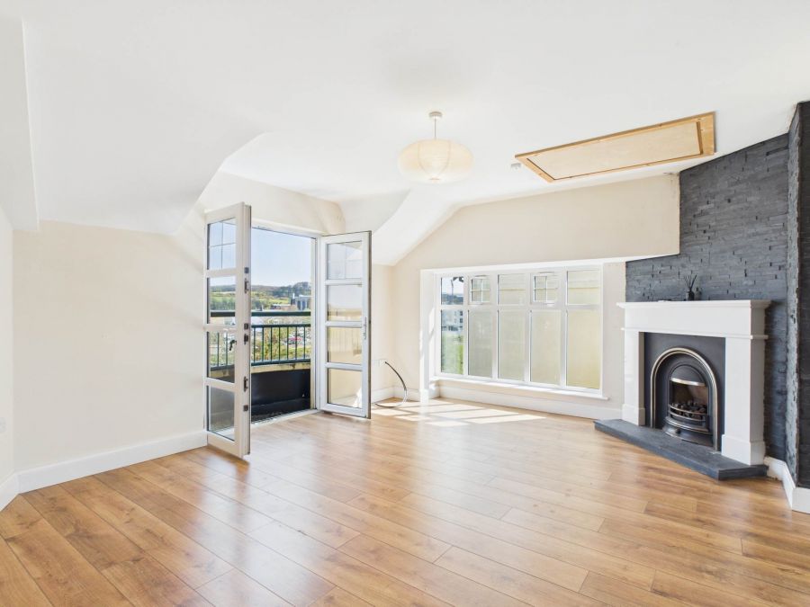 15 Ritchies Wood