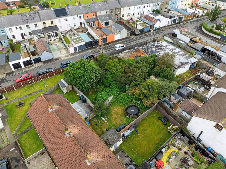 Land At Oaklands Avenue, Rear Of Skerrymore Place Land At Oaklands Avenue, Rear Of Skerrymore Place