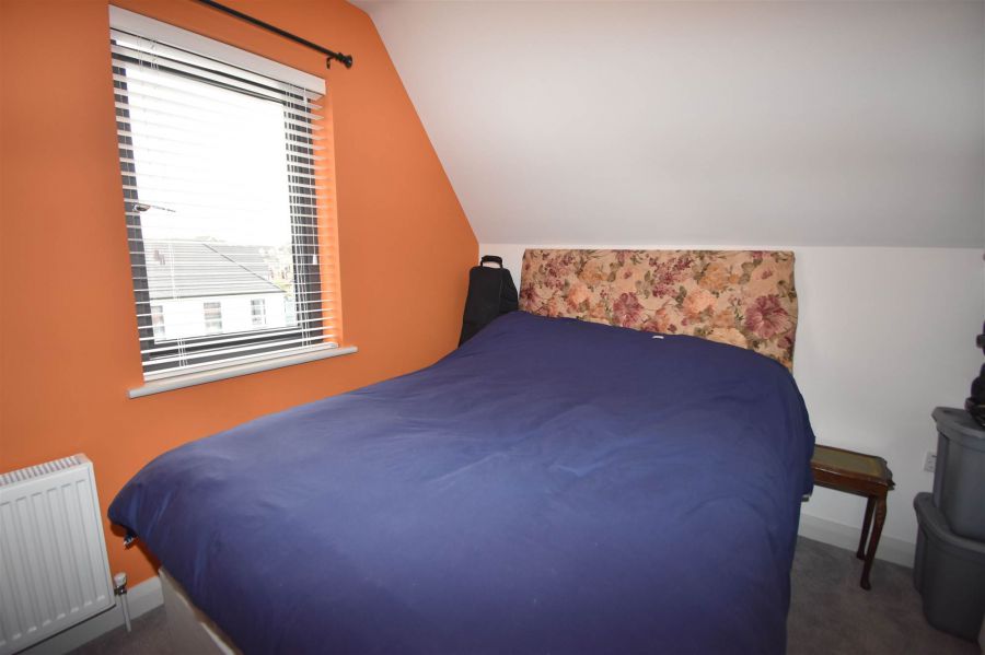4 Hatheran Square